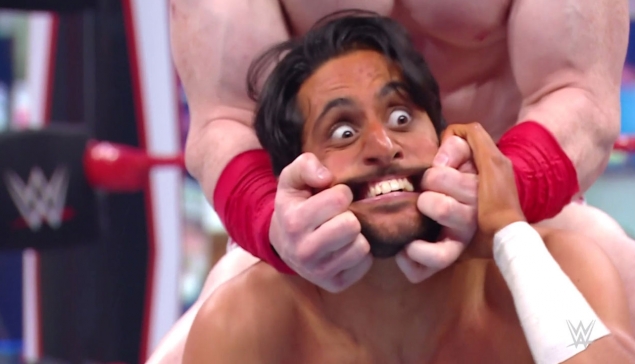 WWE RAW : Un billet sur Mansoor