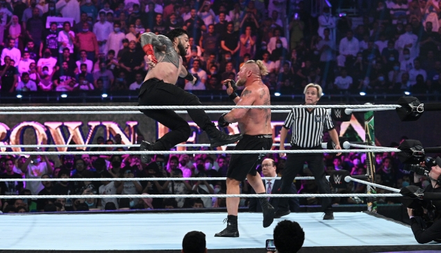 La meilleure chose à faire pour Roman Reigns et Brock Lesnar à WrestleMania 38