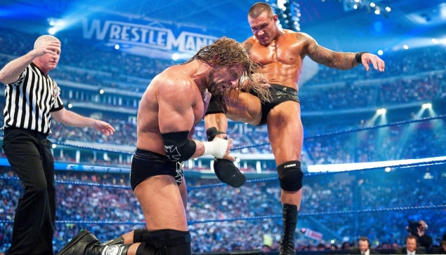 20 ans de carrière pour Randy Orton, WWE intéressée par FTR...