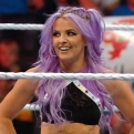 WWE RAW : Candice LeRae fait ses débuts