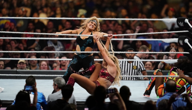 Une première liste de catcheuses surprises pour le WWE Royal Rumble 2023