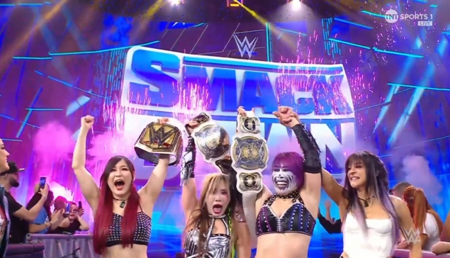 Asuka et Kairi Sane deviennent championnes avant le Royal Rumble