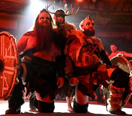 Ivar explique les origines des Viking Raiders